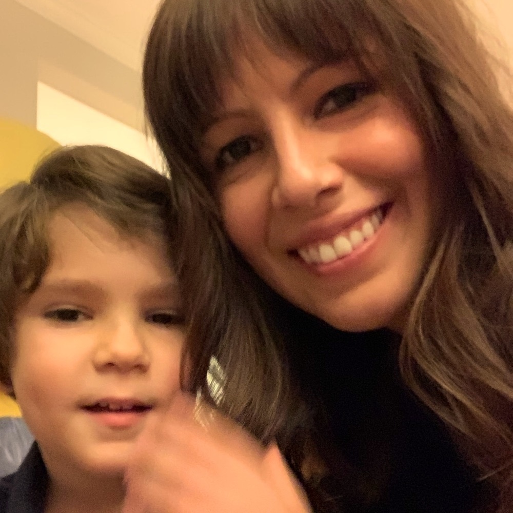 Meet your Posher, Yolanda